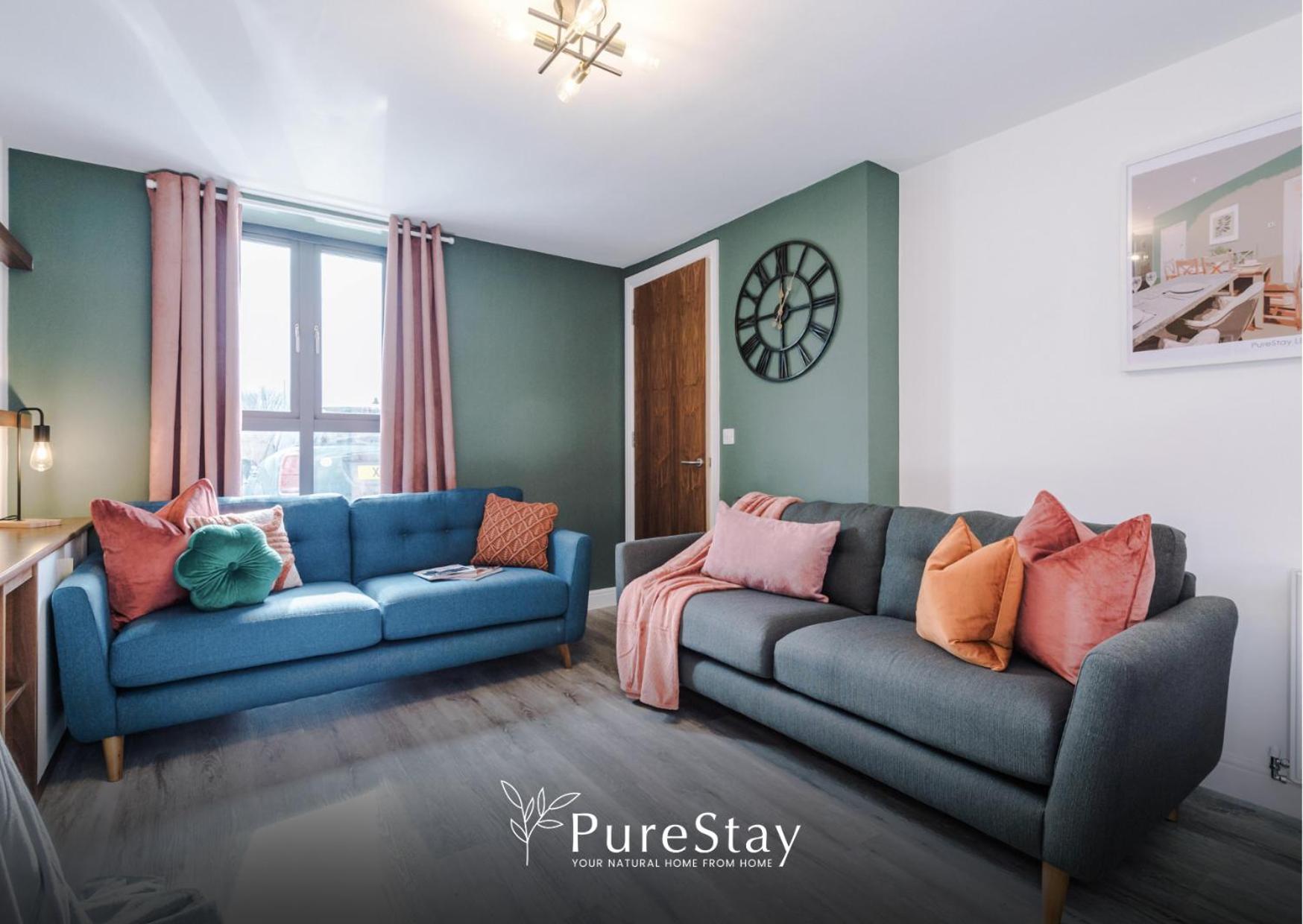 Stunning Five Bedroom Manchester House With Free Parking By Purestay Short Lets & Serviced Accommodation Esterno foto