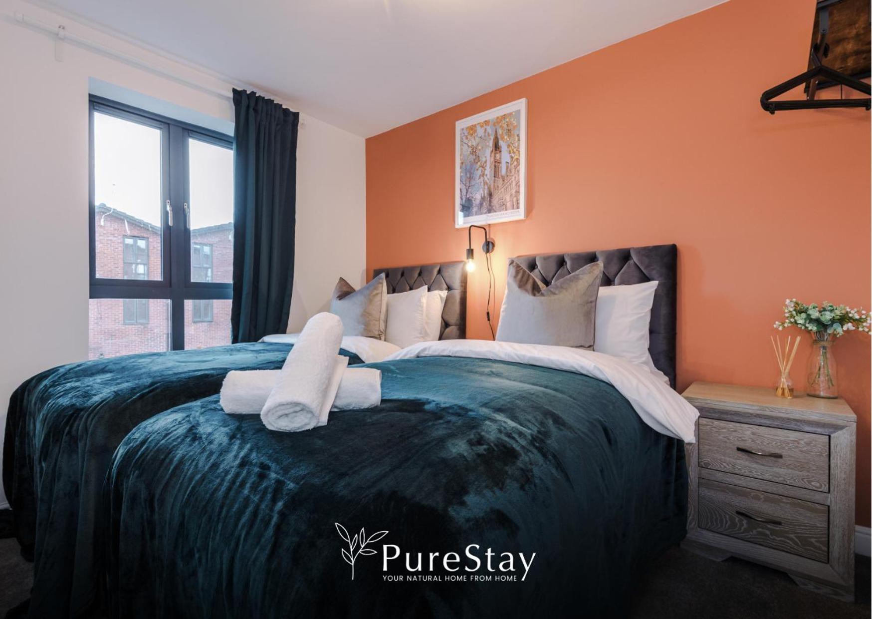Stunning Five Bedroom Manchester House With Free Parking By Purestay Short Lets & Serviced Accommodation Esterno foto